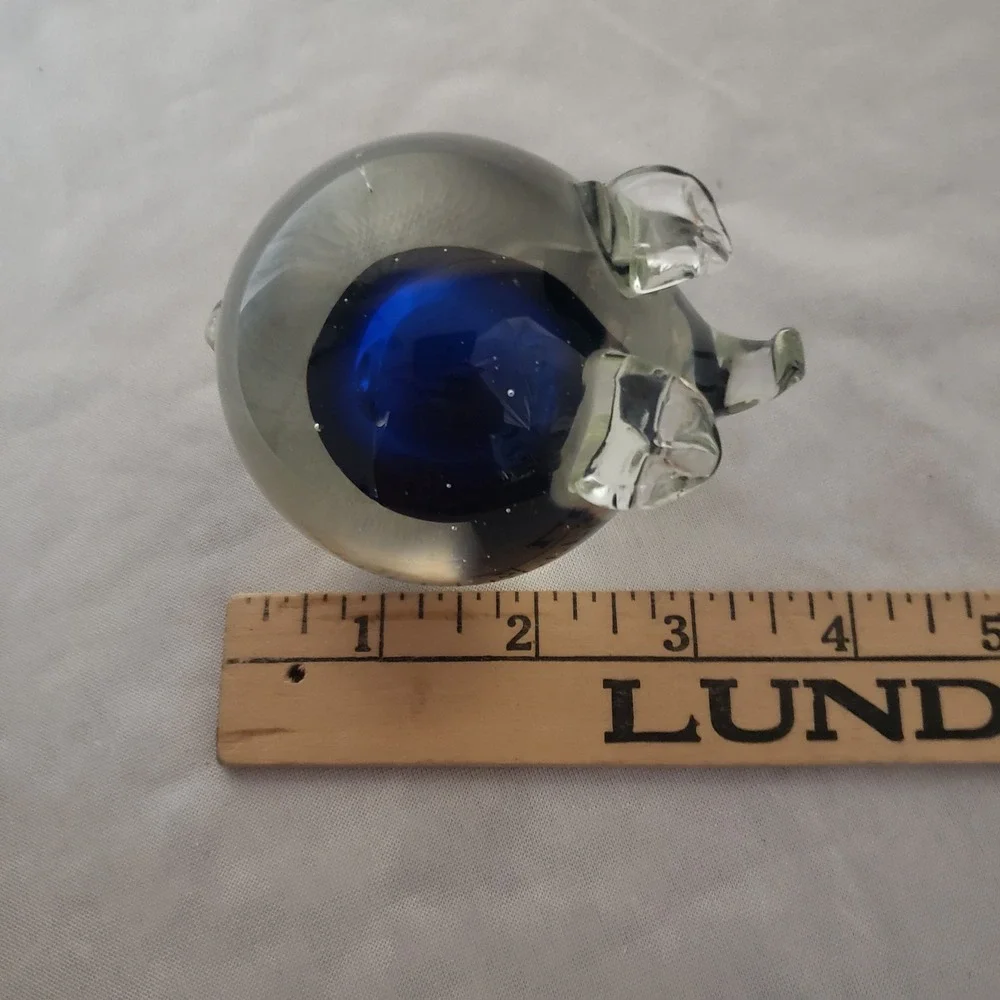 Art Glass Pig‎ Figurine Paperweight Cobalt Blue Interior Vintage Hand Blown